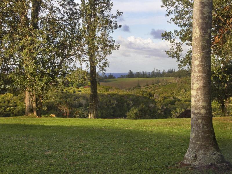 Castaway Norfolk Island Hotel Burnt Pine Bagian luar foto